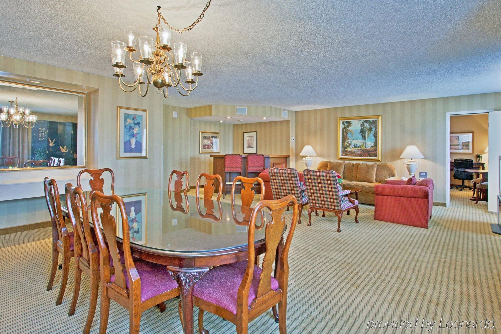Holiday Inn Toronto - Yorkdale Esterno foto