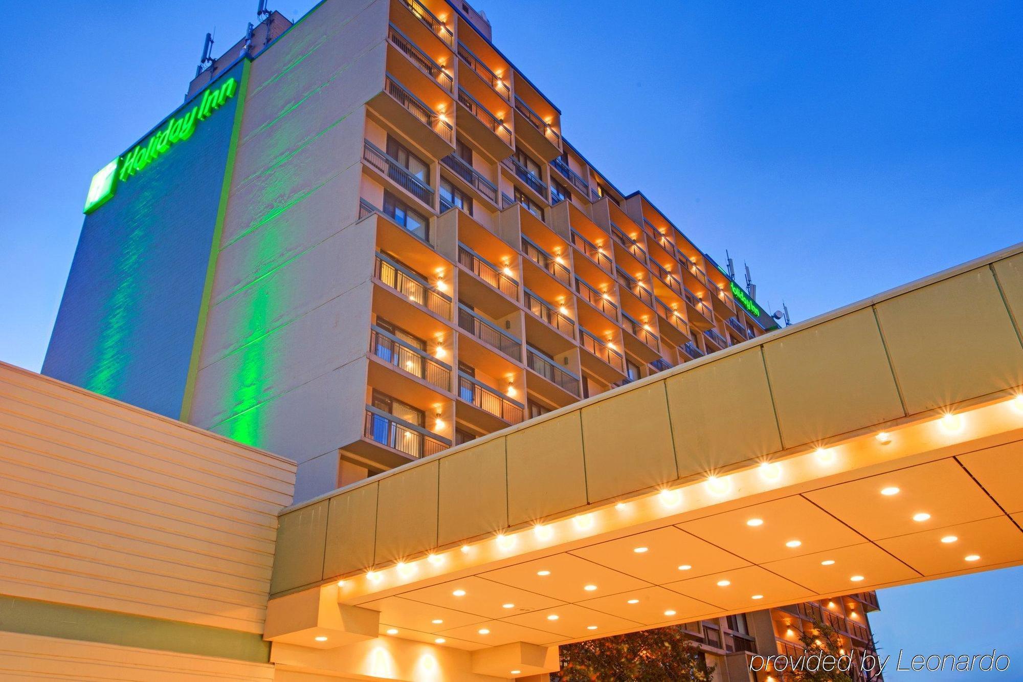 Holiday Inn Toronto - Yorkdale Esterno foto