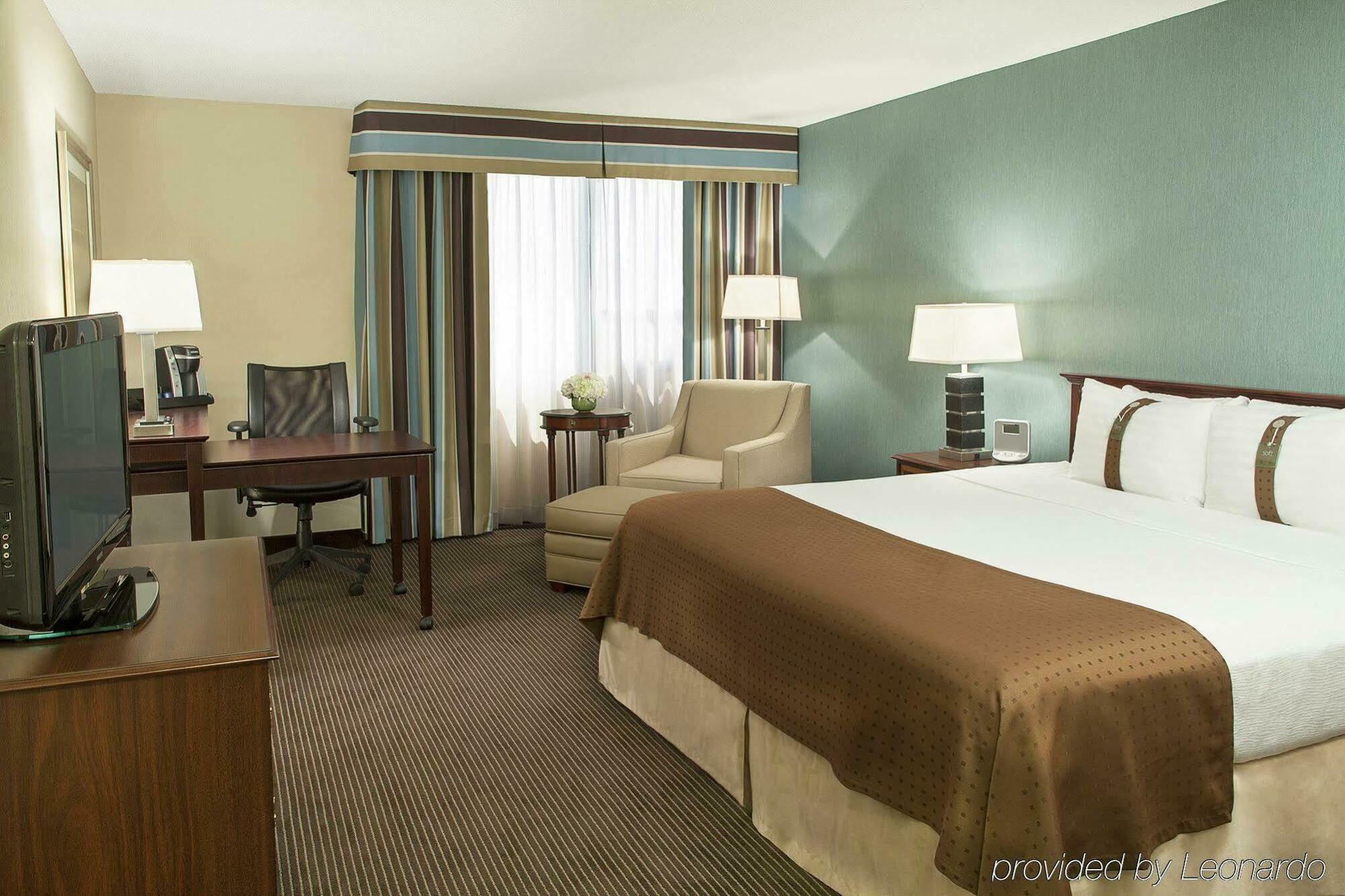 Holiday Inn Toronto - Yorkdale Esterno foto