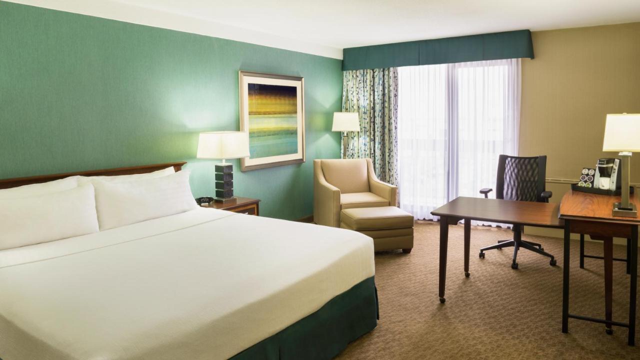 Holiday Inn Toronto - Yorkdale Esterno foto