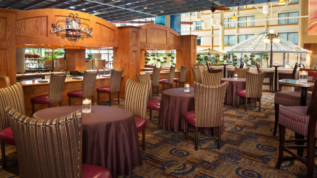 Holiday Inn Toronto - Yorkdale Esterno foto