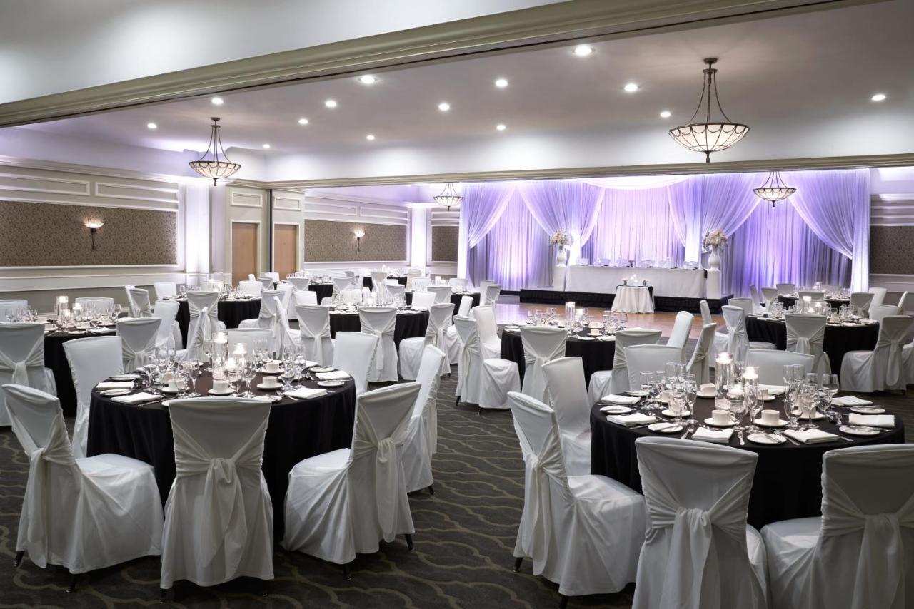 Holiday Inn Toronto - Yorkdale Esterno foto