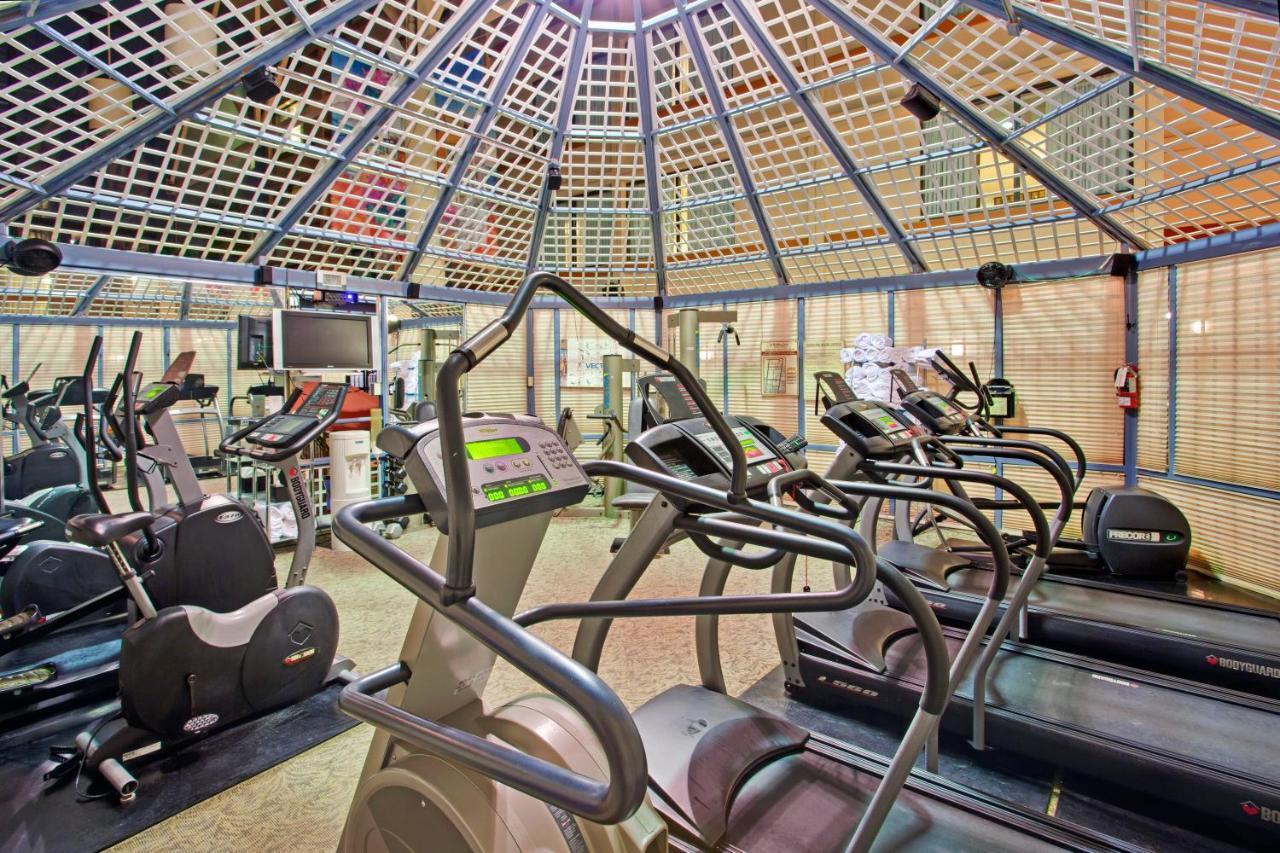 Holiday Inn Toronto - Yorkdale Esterno foto