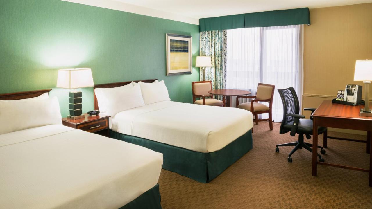 Holiday Inn Toronto - Yorkdale Esterno foto