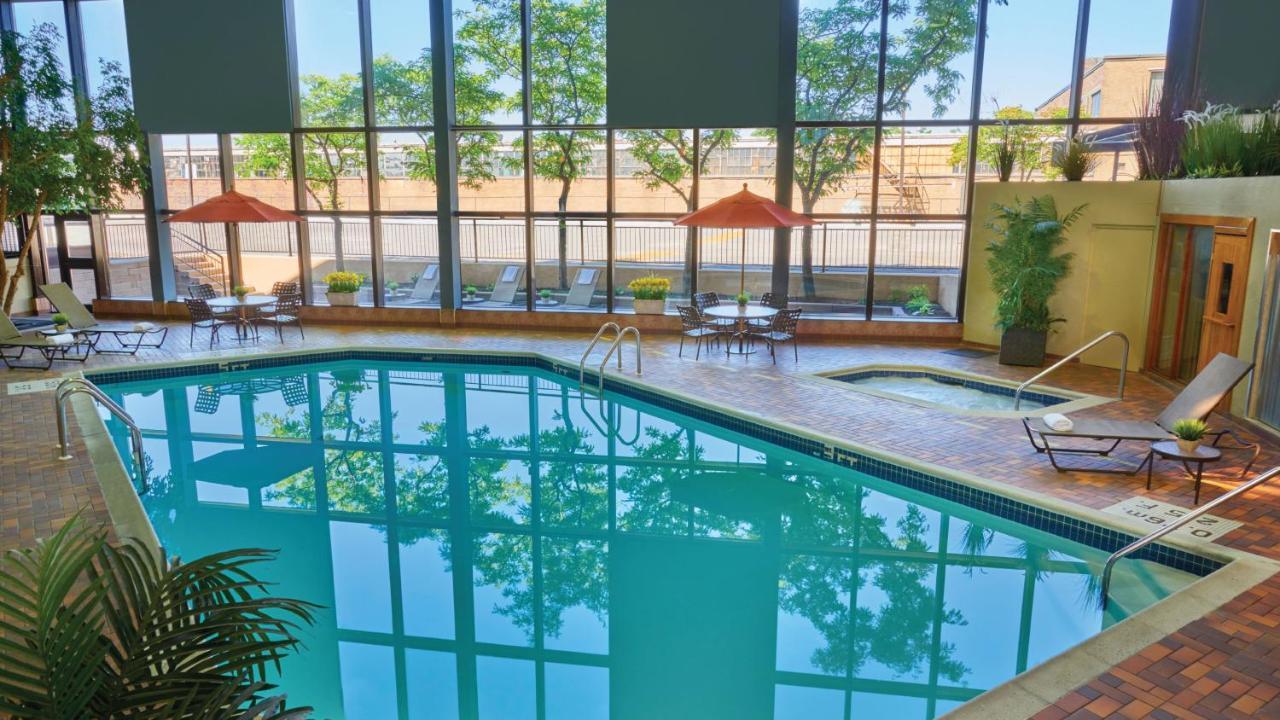 Holiday Inn Toronto - Yorkdale Esterno foto